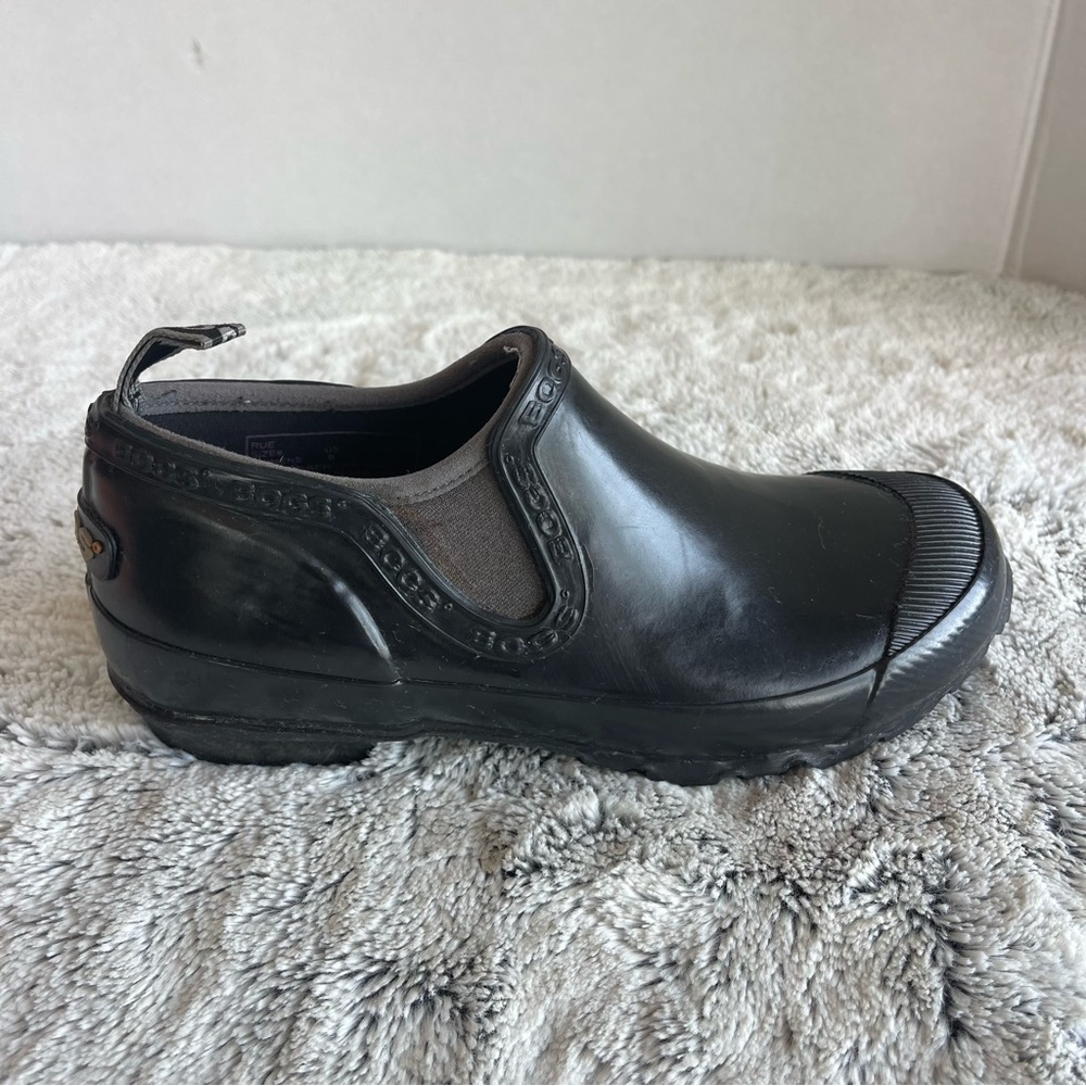 Bogs Slip-on Short Rain Shoes for Women Size 6.0 Black Waterproof